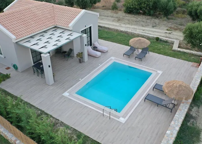 Villa Liotopos