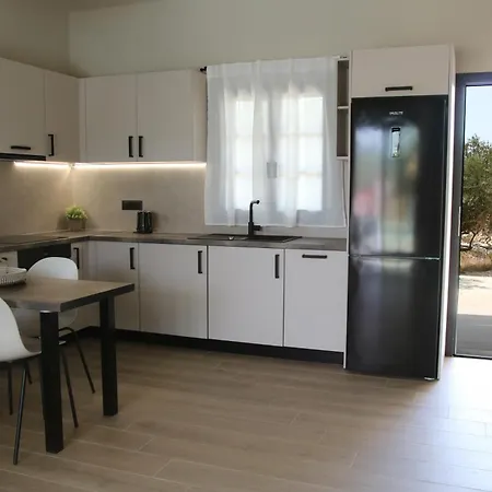 Vila Liotopos
