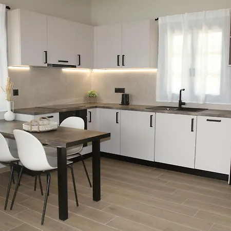 Liotopos * ليكسوري