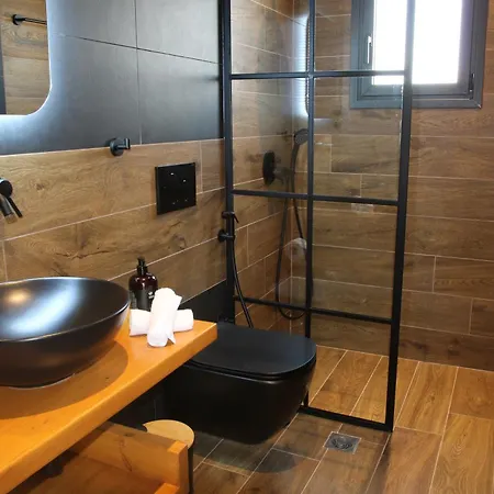 Liotopos * ليكسوري